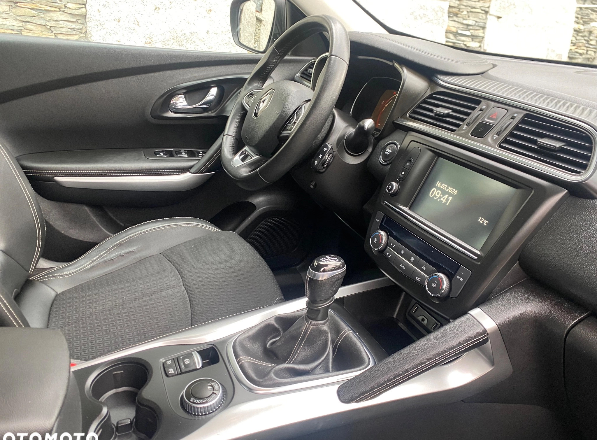 Renault Kadjar cena 52500 przebieg: 179000, rok produkcji 2015 z Konstantynów Łódzki małe 352